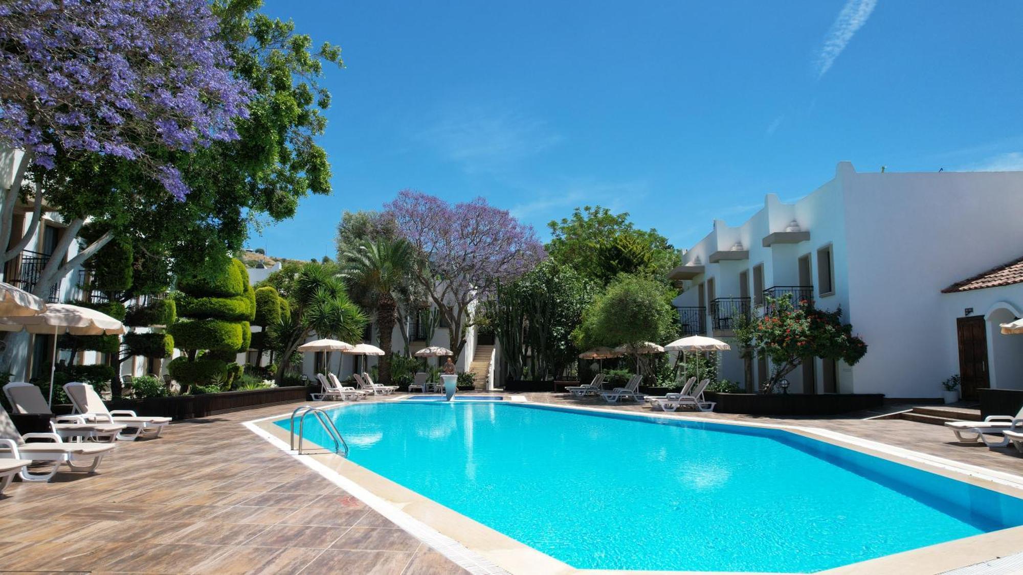 Flora Hotel Gumbet Ngoại thất bức ảnh